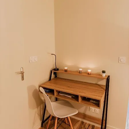 Apartment Um - Charmants Equipe - Wifi Saint-Chamond