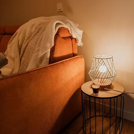 Apartment Um *