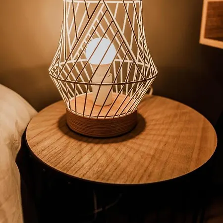 Apartment Um *