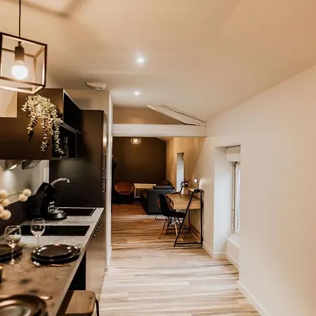 Um Apartment *